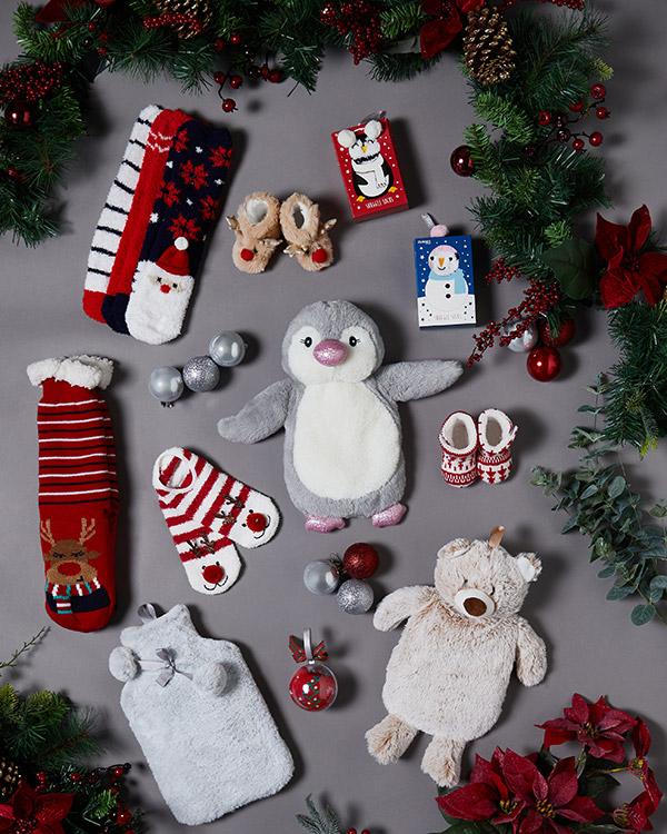 MAKE CHRISTMAS FOR EVERYONE WITH DUNNES STORES | Lucan Shopping Centre